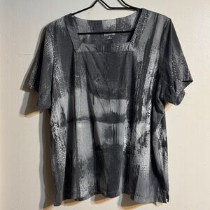 Kim Rogers Black and Gray Patterned Top